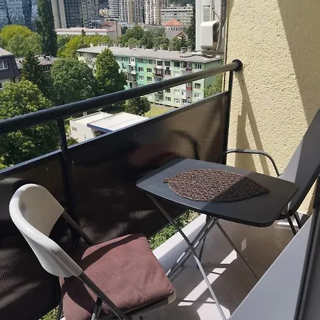 Suncani Apartman Grbavica Sarajevo Exterior photo